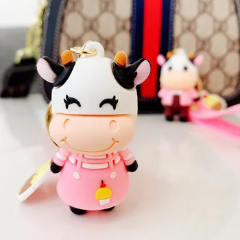 Animacinių filmų Mados Kūrybos Karvė Anime Keychain Mielas Asmenybės Lėlės Žavesio Keychain Vyrai ir Moterys, Poros Pagalvių Automobilių Dovana Keychain