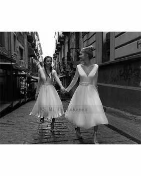 Balta Trumpa Vestuvinė Suknelė 2021 Vestido de Noiva Curto Pigūs Vestuvinės Suknelės Kelio Ilgis ilgomis Rankovėmis Vestuvių Suknelės Diržas Plisuotos