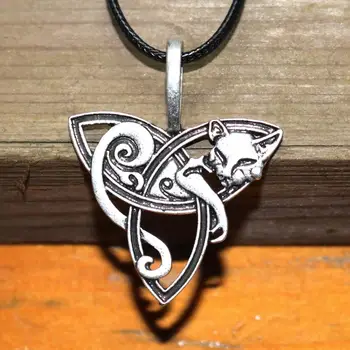 Fox Su Trejybės Simbolis Airijos Mazgas Amuletas Viking Gyvūnų Pagonių Talismanas Mens Moteriški Karoliai