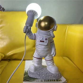 Kosminės Stoties Astronautas Stalo Lempa Vaikų Kambarys Kūrybos LED Stalinis Žibintas Kūdikių Cartoom Miegamasis Lentelėje Meno Dekoro Dervos Mėnulio Lempos
