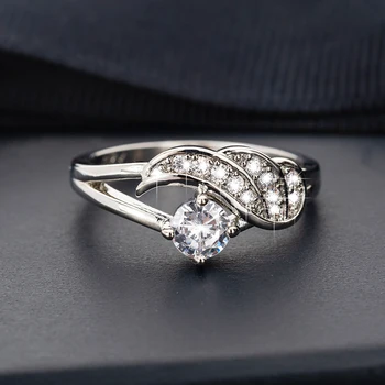 Moterų Žiedas Madinga Kristalų Dalyvavimas Nagų Dizaino Karšto Parduoti Žiedus Moterims Kubinis Cirkonis Elegantiškas Žiedai Moterų Vestuvių Papuošalai