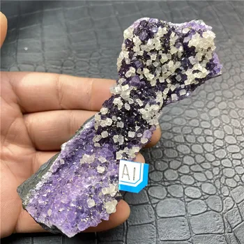 Natūralus Violetinis Ametistas Katedra Kvarco Kristalų Sankaupos Mineralinių Pavyzdį iš Brazilijos