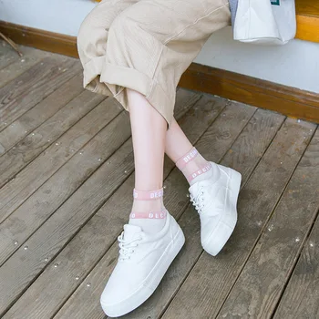 Pavasarį moterų kojinės vientisos spalvos plonas Harajuku kojinės laimingas moterų kojinės medvilnės spalvinga kawaii merginos įdomus pinikai jojimo kojinės