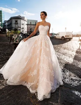 Puošnus Nėrinių Vestuvių Suknelės 2021 Pearl Varčias Kristalų Appliques Linija Balta Nuotakos Suknelė Princesė Chalatas De Mariee Nekilnojamojo Kaina