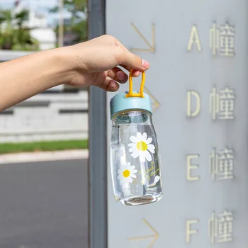 Vandens butelis sporto lauko plastikinės mielas daisy modelis taurės silikono rankena nešiojamas mini išskirtinį taurės studentų mergina puodelio vandens
